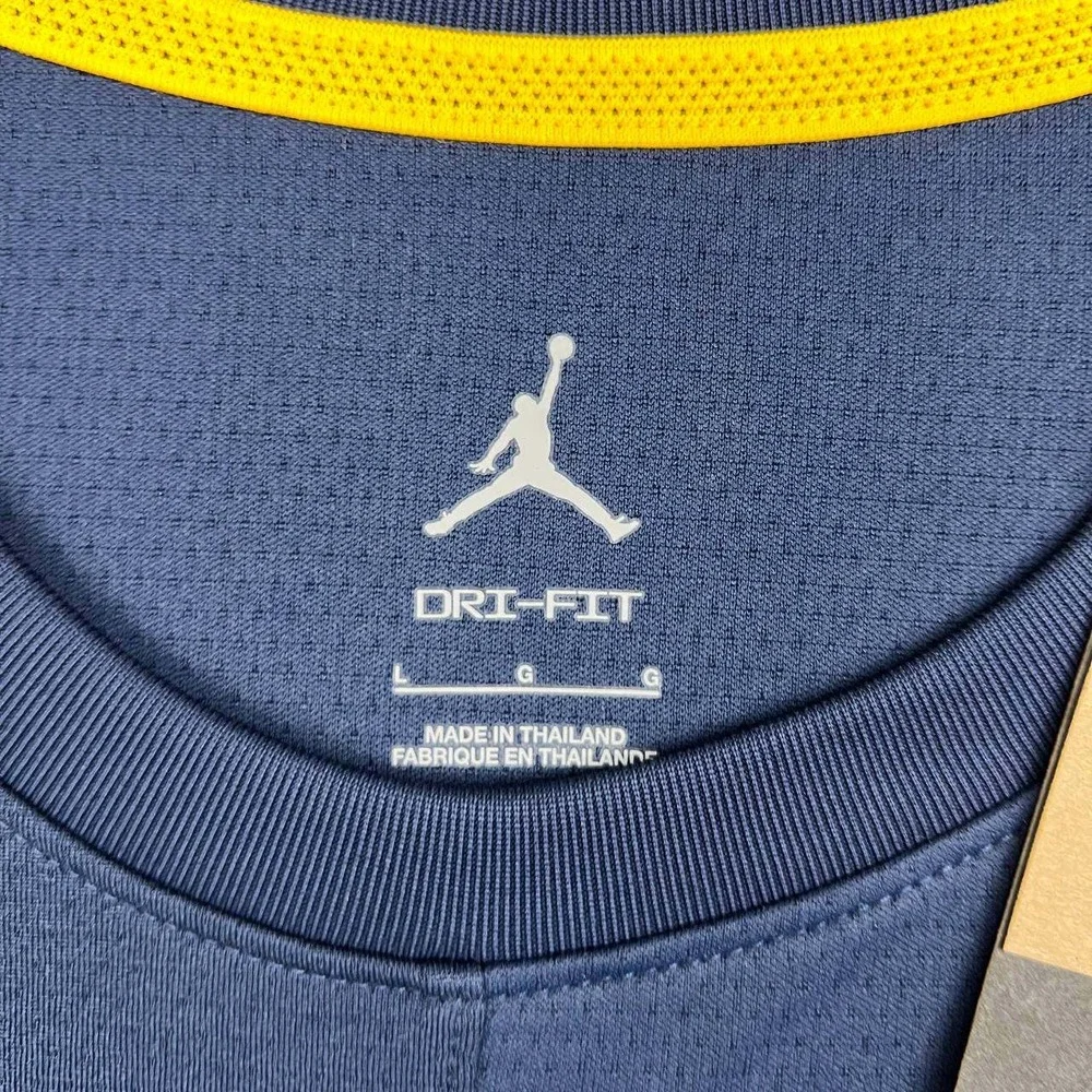 Air Jordan Michigan Wolverines Dri-FIT Shirt Men Large Jumpman Long Sleeve New L